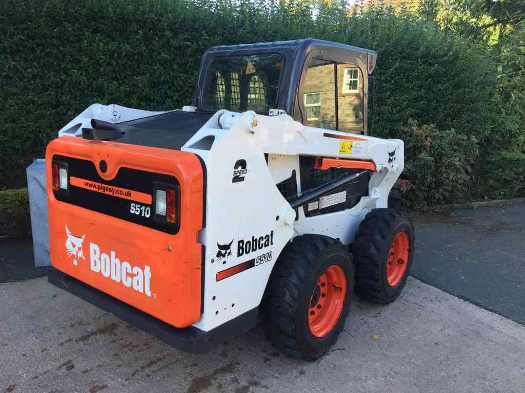 Колесный мини-погрузчик Bobcat S510